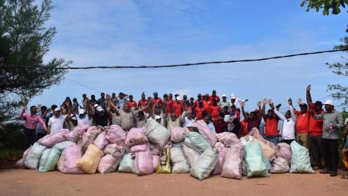 BEACH CLEANING